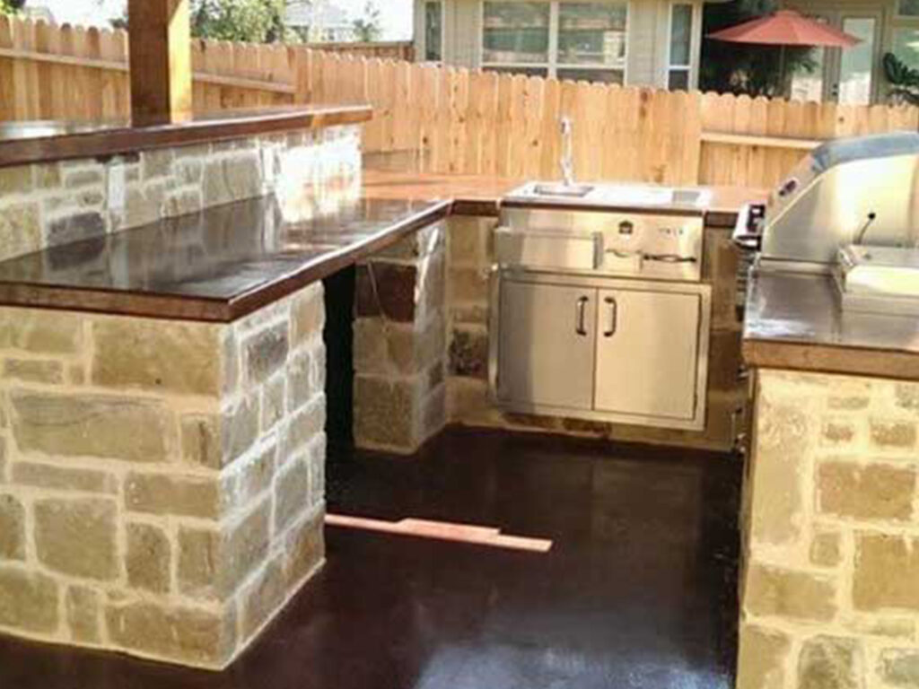 Outdoor Kitchen 3